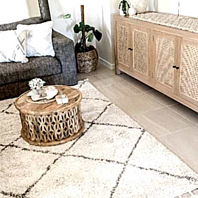 Lounge 4
